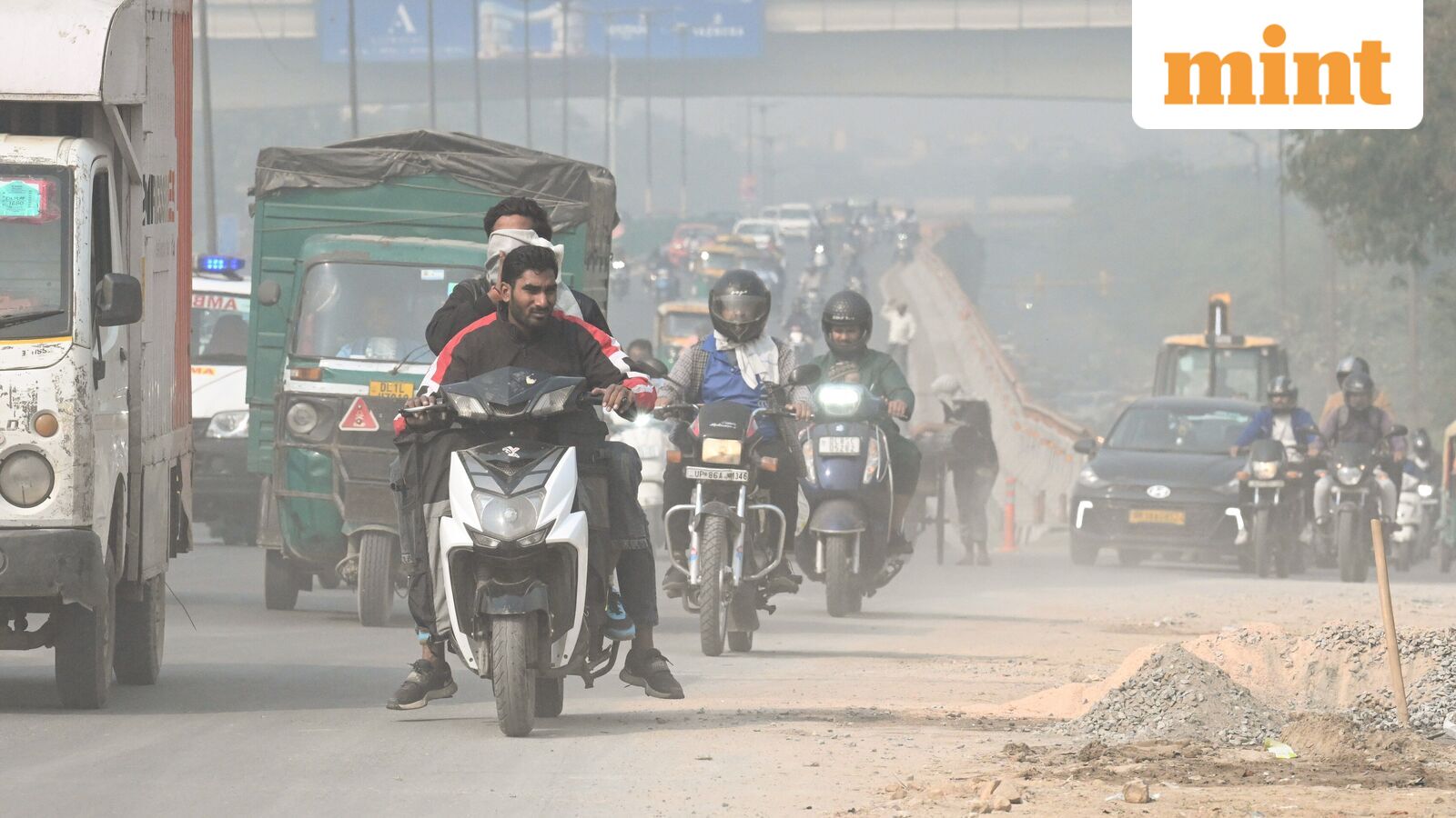 Delhi man seeks work from home due to pollution, boss says no, ‘everyone is suffering’